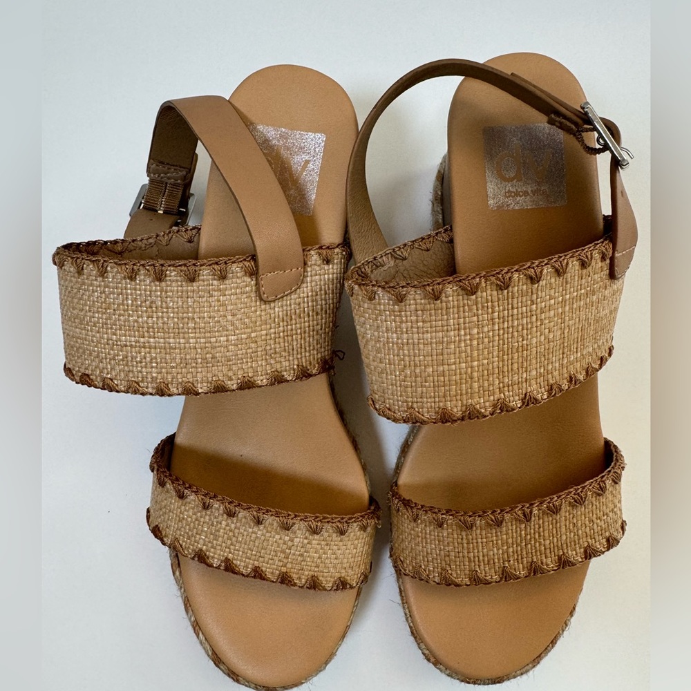 DV by Dolce Vita Enchant Women's Tan Wedge Sandals size 7.5 - Picture 9 of 16